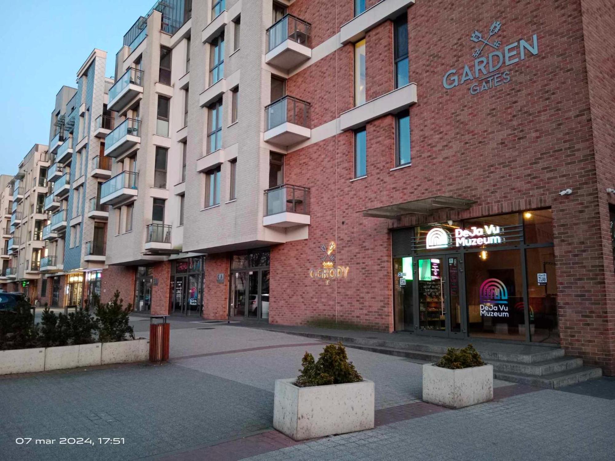 Uroczy Apartament Dlugie Ogrody 48 Gdansk Bagian luar foto