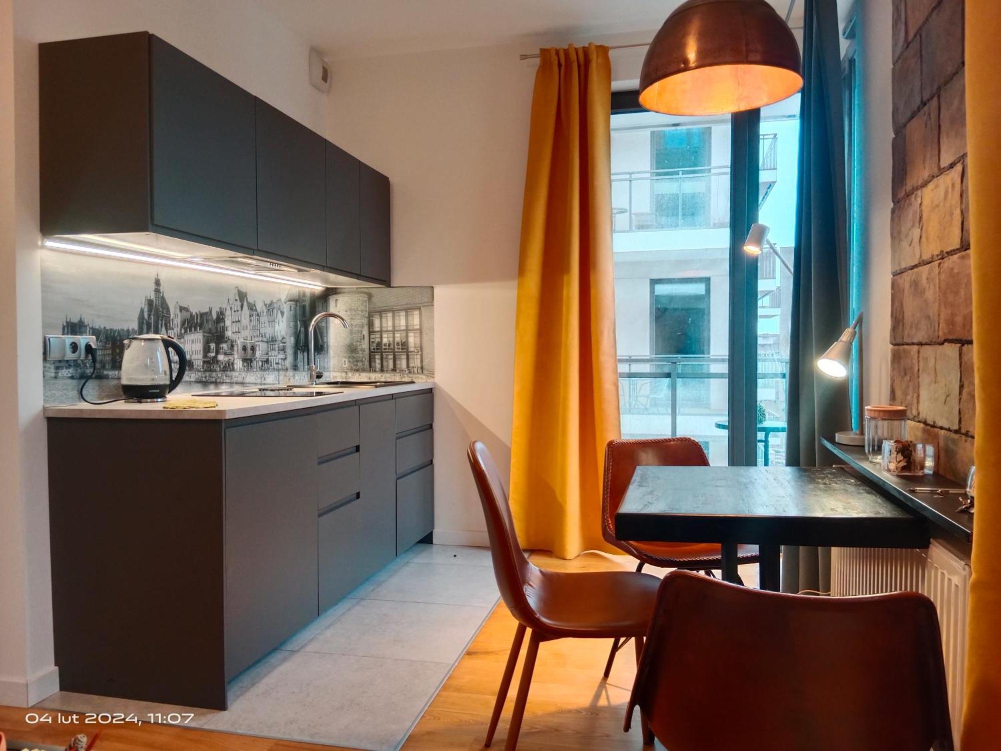 Uroczy Apartament Dlugie Ogrody 48 Gdansk Bagian luar foto
