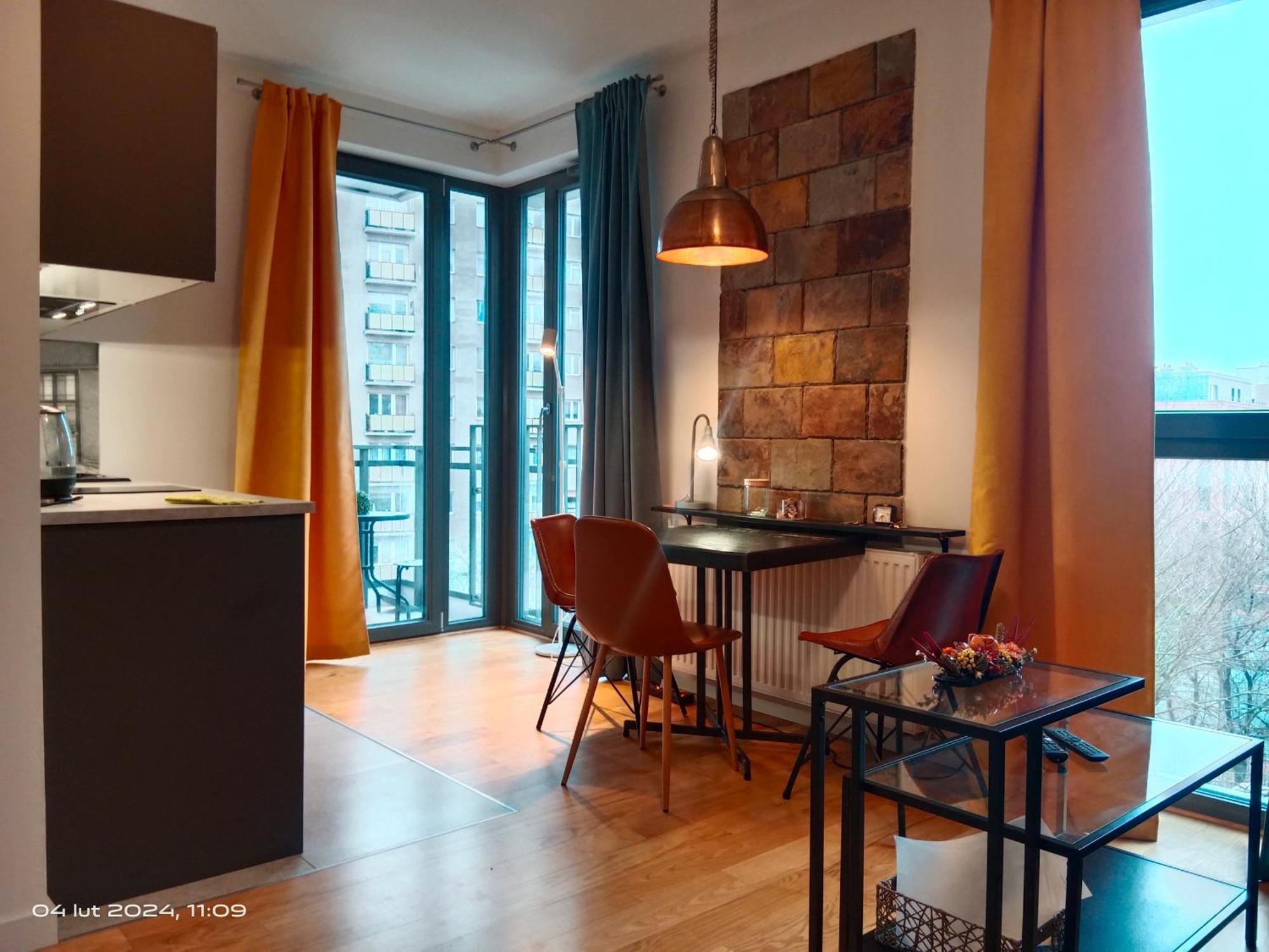 Uroczy Apartament Dlugie Ogrody 48 Gdansk Bagian luar foto